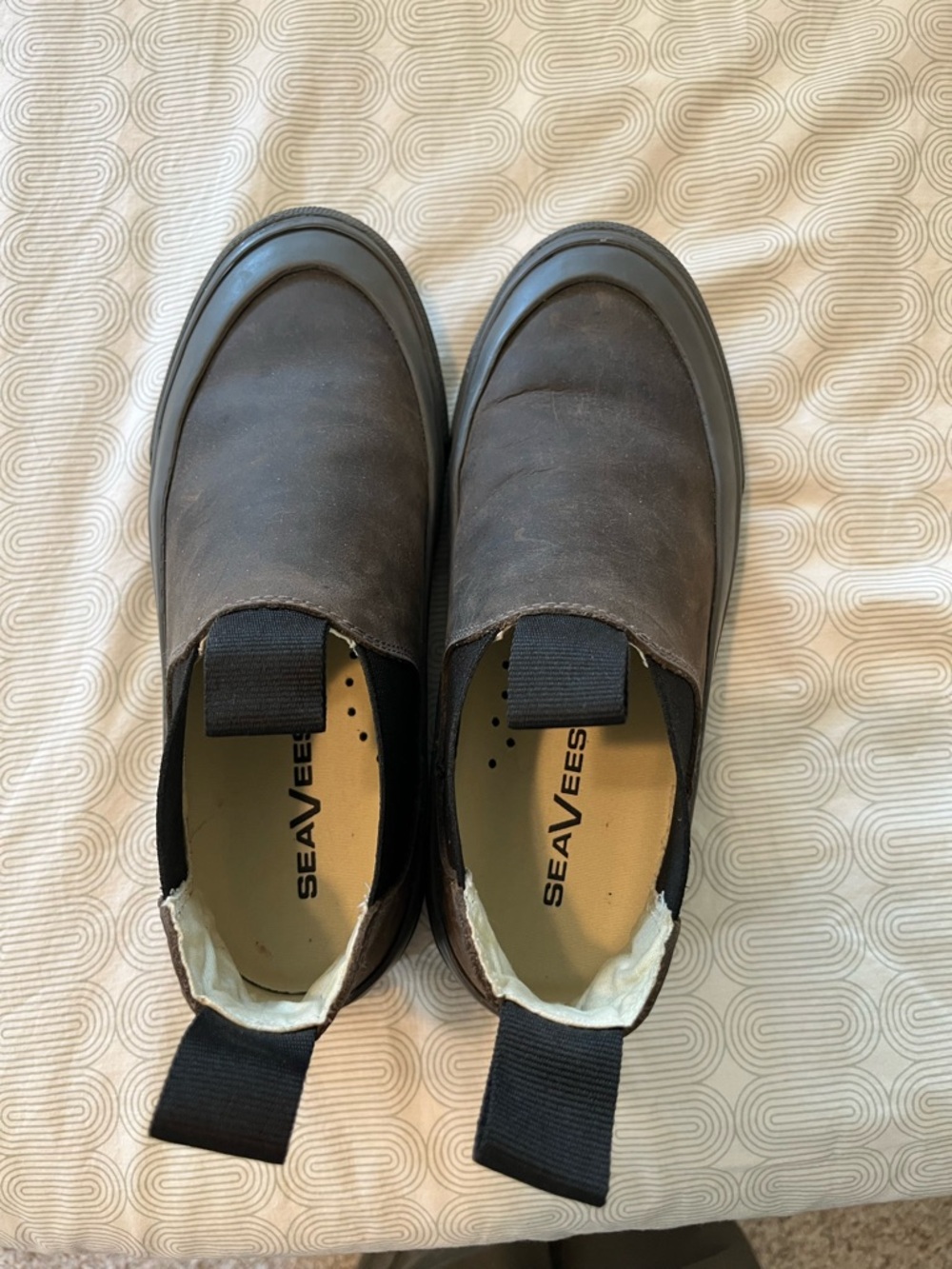 SeaVees gray women’s Ballard Boots pull on - Picture 3 of 5